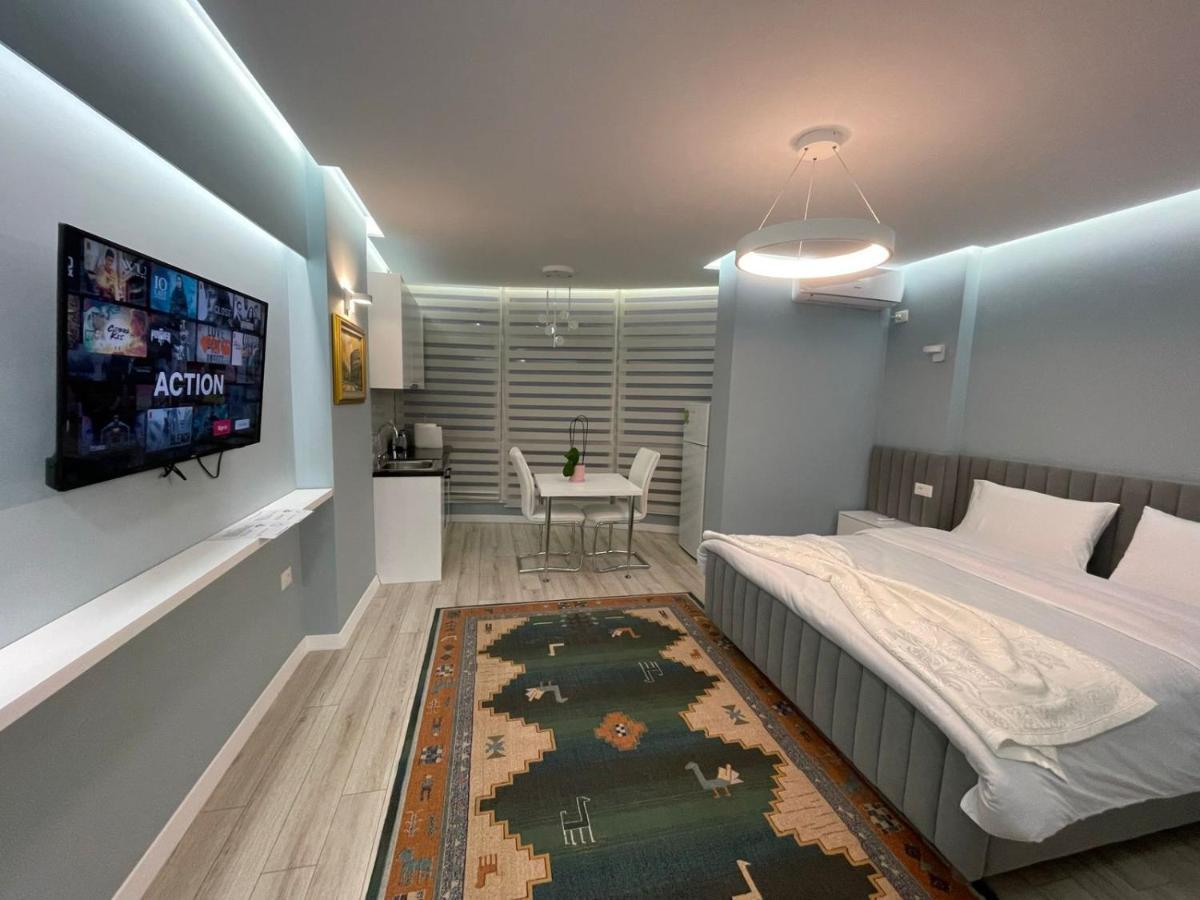 Comfort Apartment In City Center Тирана Экстерьер фото